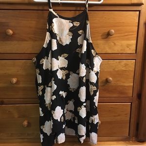 Torrid hi-low flowered tank! Size 00
